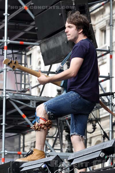 FRANCOIS AND THE ATLAS MOUNTAIN - 2012-07-19 - PARIS - Parvis de l'Hotel de Ville - 